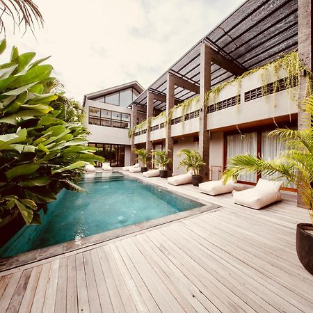 Thehub Pererenan Coworking, Pool And Rooftop 캉구 외부 사진