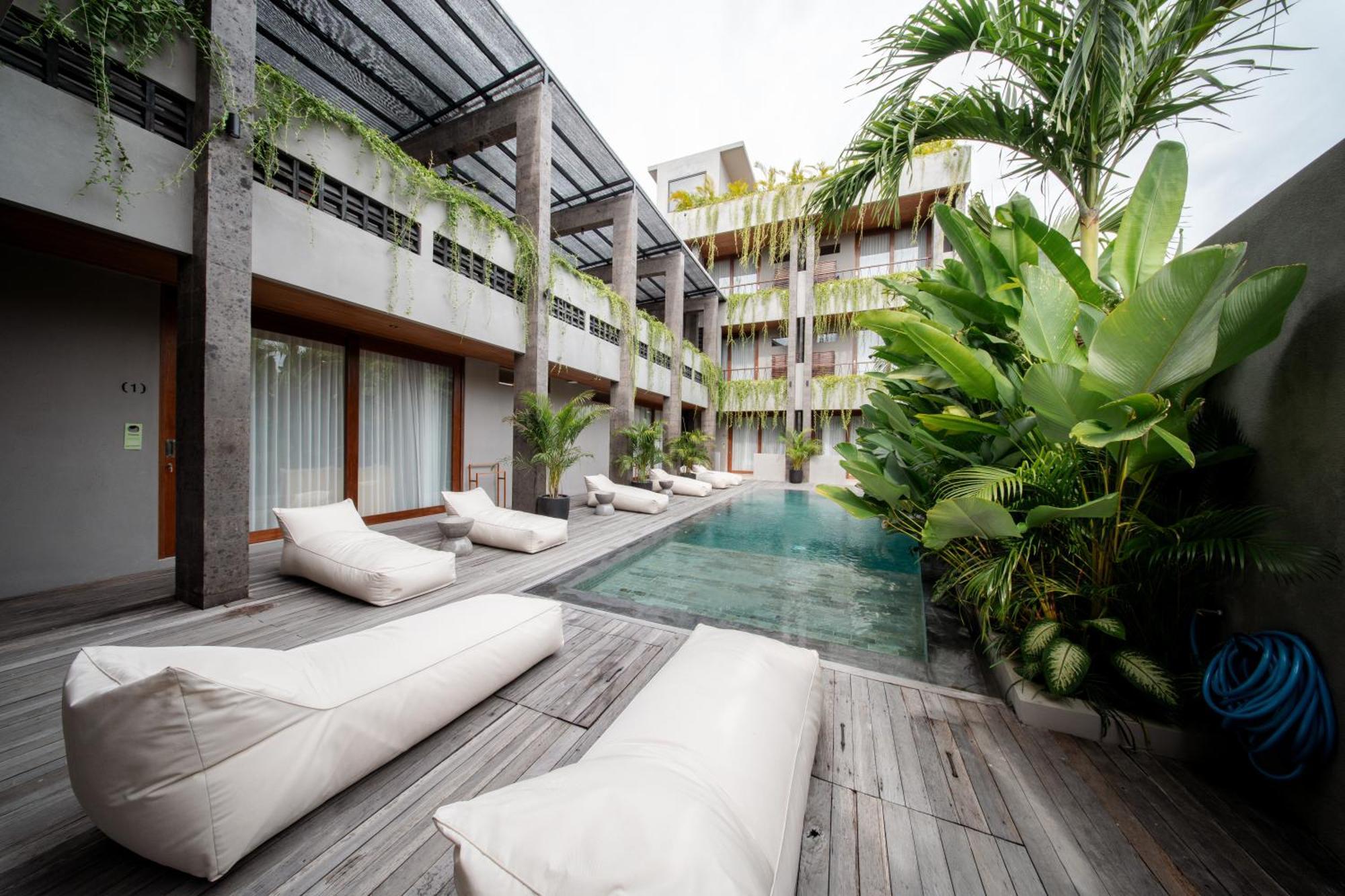 Thehub Pererenan Coworking, Pool And Rooftop 캉구 외부 사진